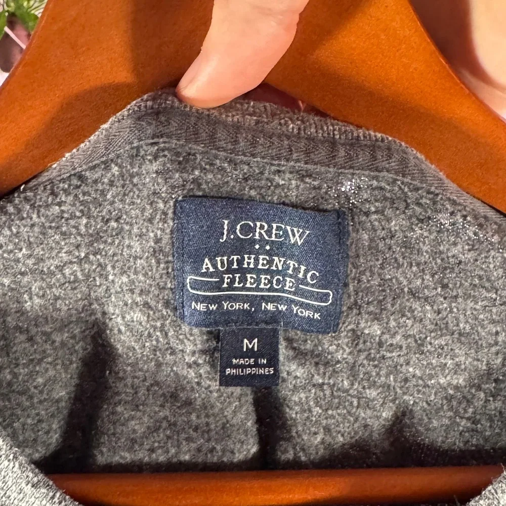 J.Crew Authentic Fleece Long Sleeve Pocket Tee Gray | Soft Casual Classic Medium